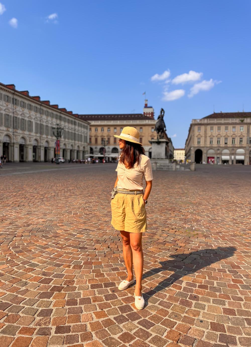 859-688-Box aout-3.jpg